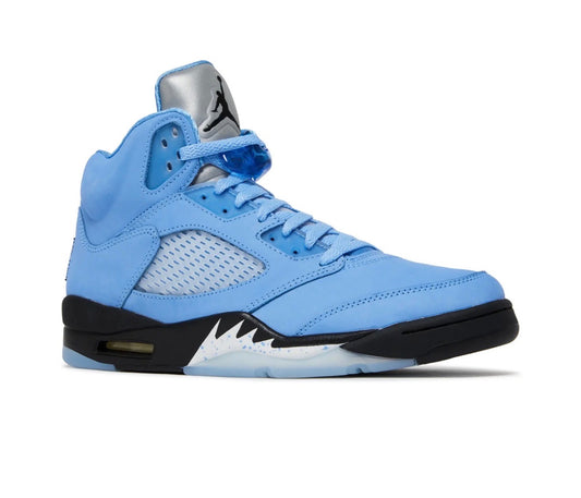 Air Jordan 5 Retro ‘UNC’